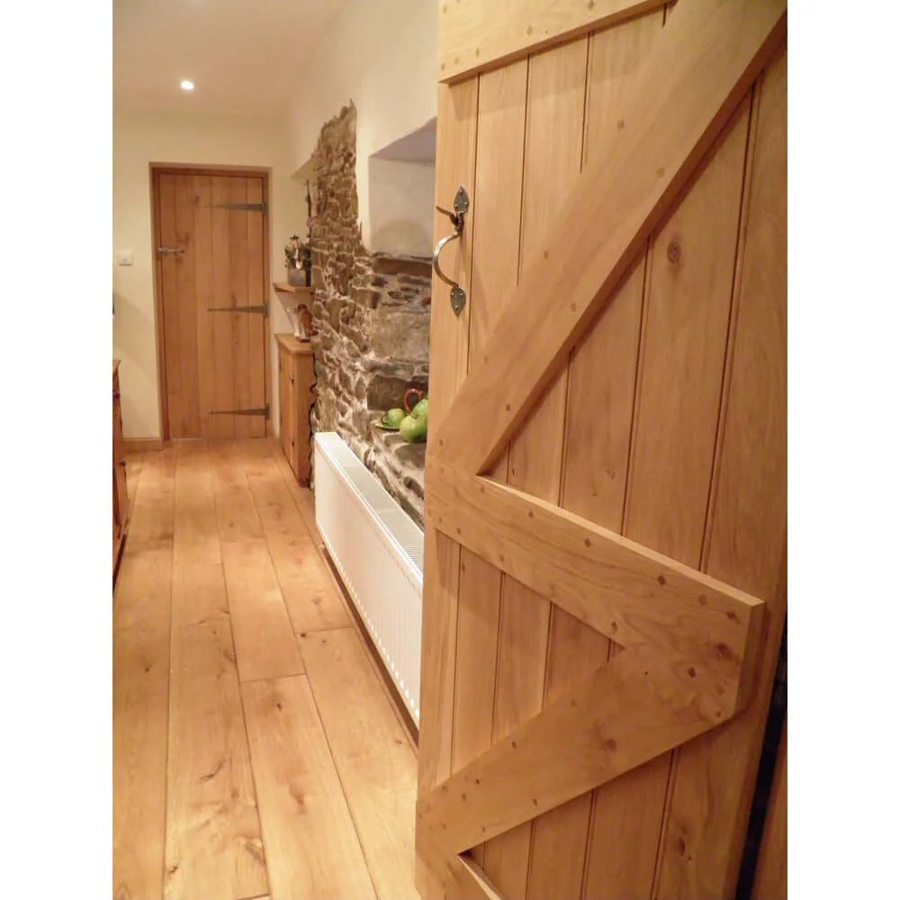 Solid Oak Ledge And Brace Door - Image 6