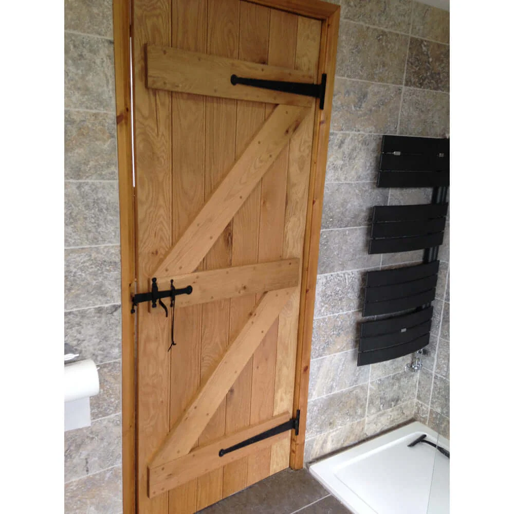Solid Oak Ledge And Brace Door - Image 7