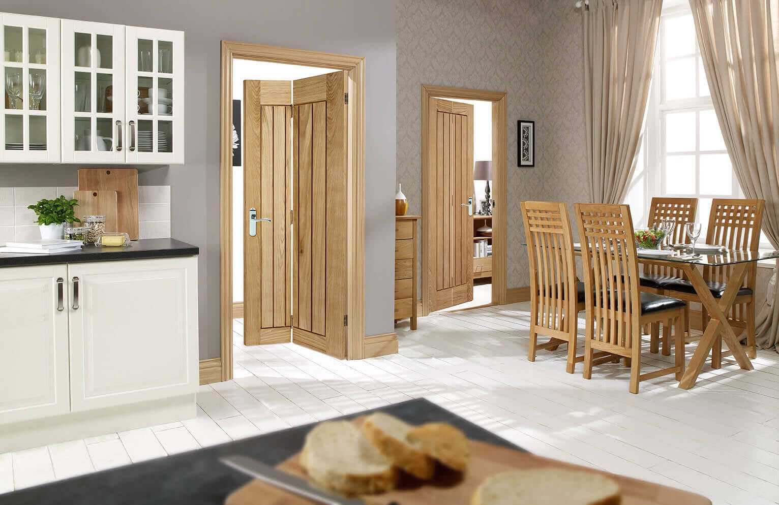 Mexicano Oak Bi-Fold Door - Image 3