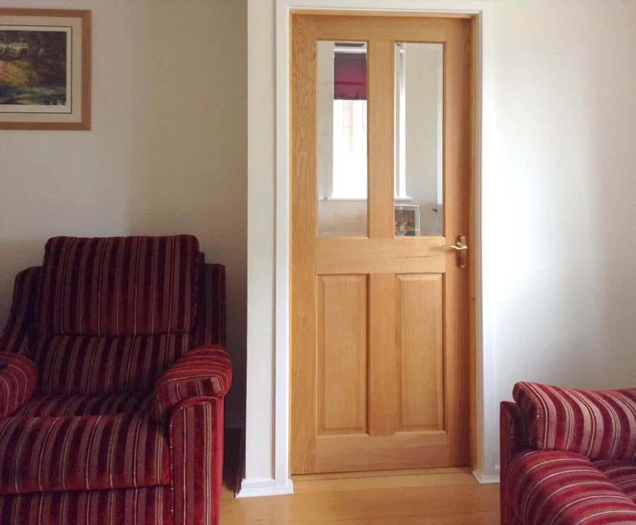 Victorian 4 Panel Glazed Veneer Oak Door - Image 3