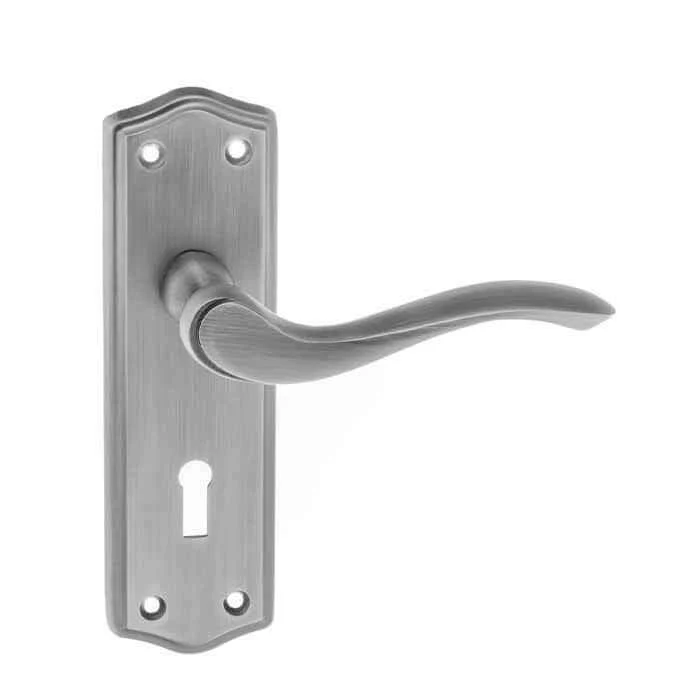 Warwick Key Lever On Backplate - Image 5