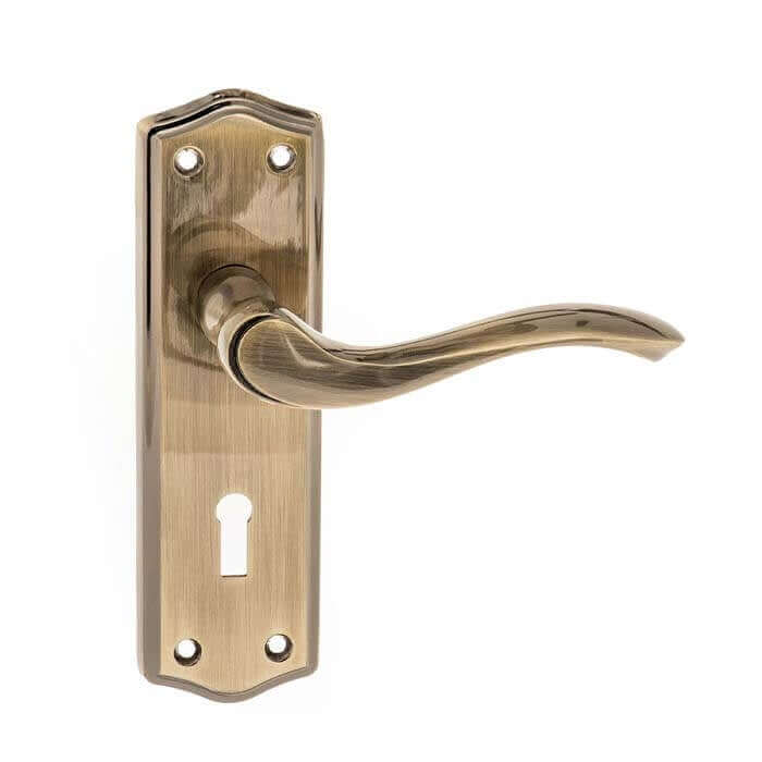 Warwick Key Lever On Backplate - Image 6